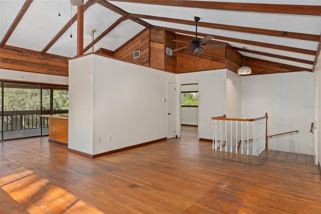 待售: $405,000 (3 贝兹, 2 浴室, 1960 平方英尺)