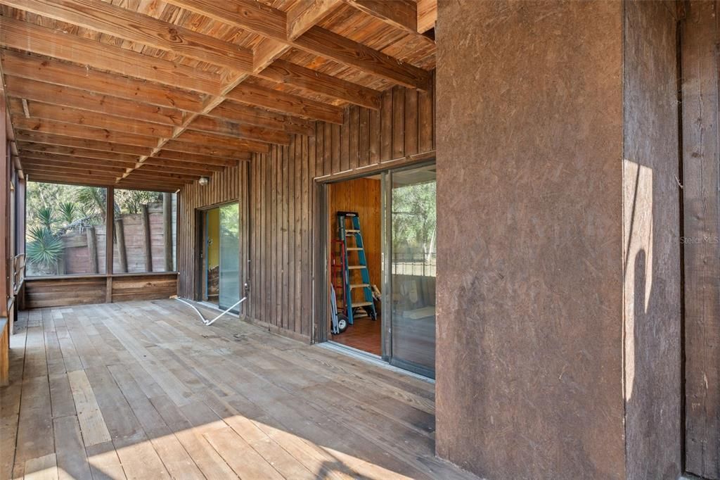 待售: $405,000 (3 贝兹, 2 浴室, 1960 平方英尺)