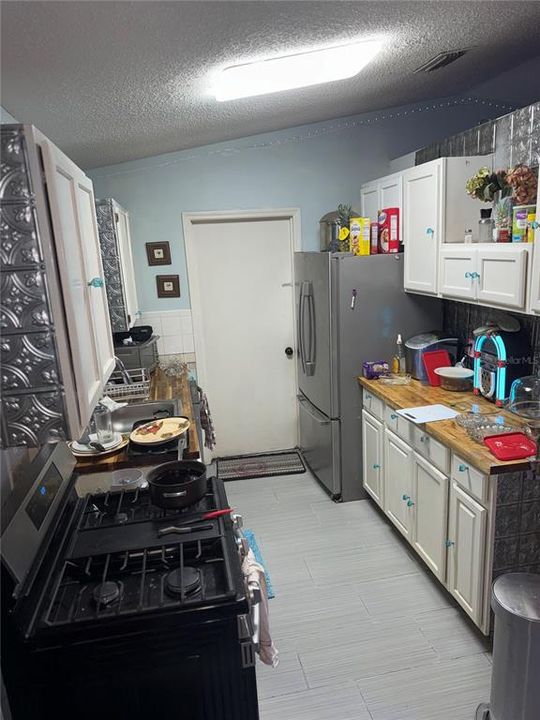 En Venta: $220,000 (3 camas, 2 baños, 1062 Pies cuadrados)