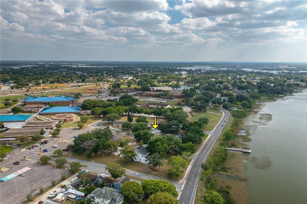 For Rent: $1,825 (3 beds, 2 baths, 1124 Square Feet)