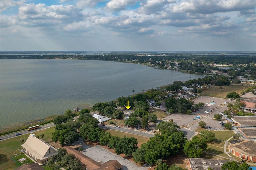 For Rent: $1,825 (3 beds, 2 baths, 1124 Square Feet)