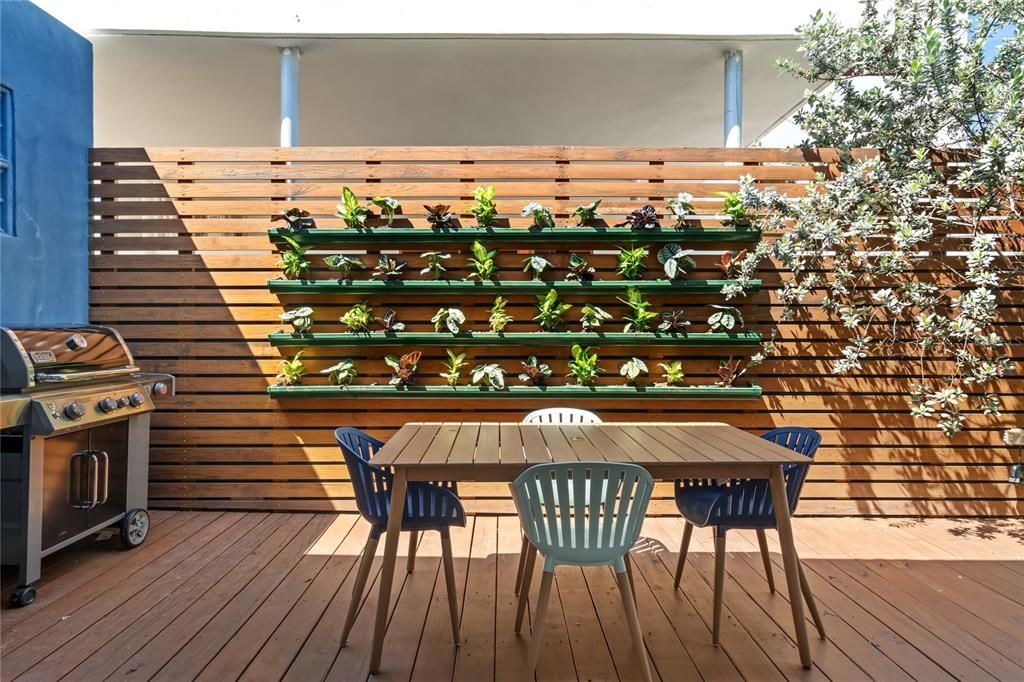 En Renta: $10,000 (4 camas, 3 baños, 6098 Pies cuadrados)