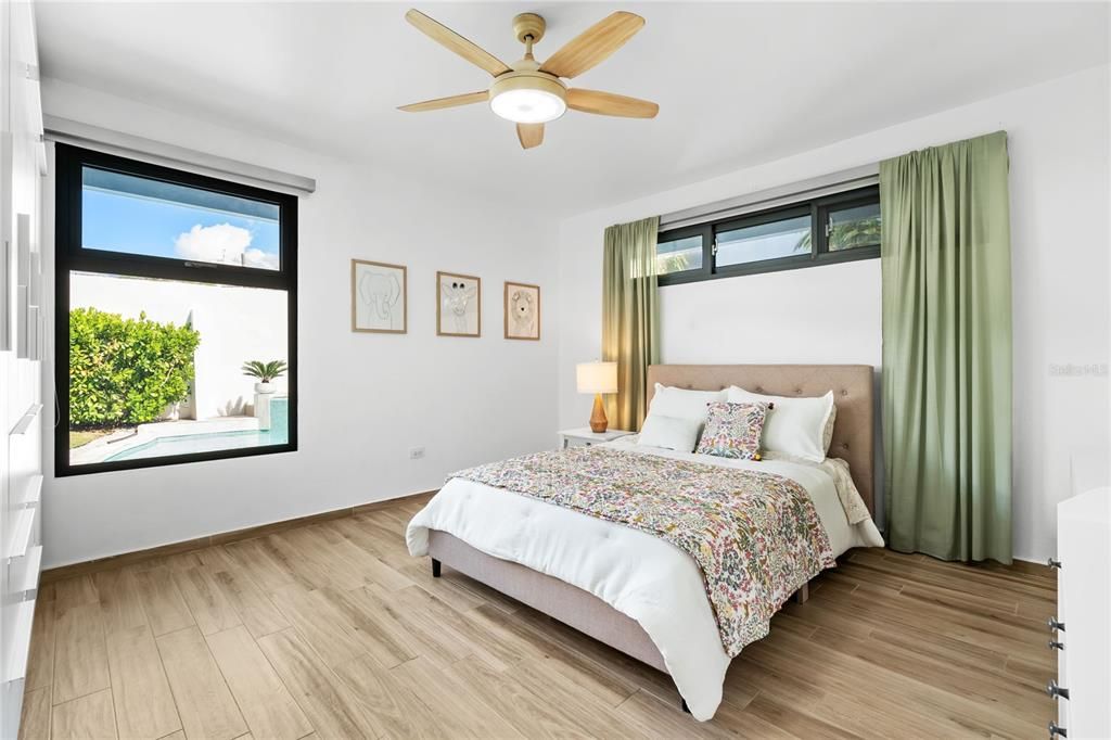 En Renta: $10,000 (4 camas, 3 baños, 6098 Pies cuadrados)