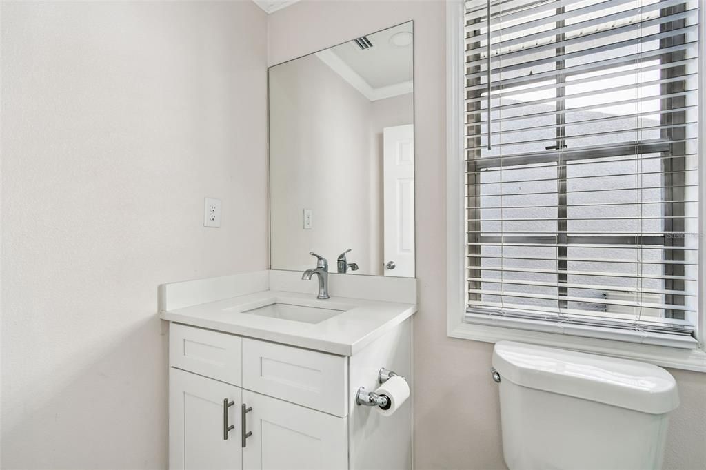 For Rent: $3,200 (4 beds, 3 baths, 1262 Square Feet)