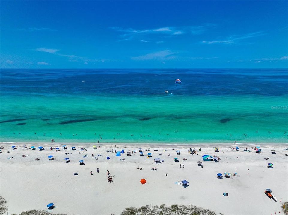 For Sale: $435,000 (2 beds, 2 baths, 1016 Square Feet)