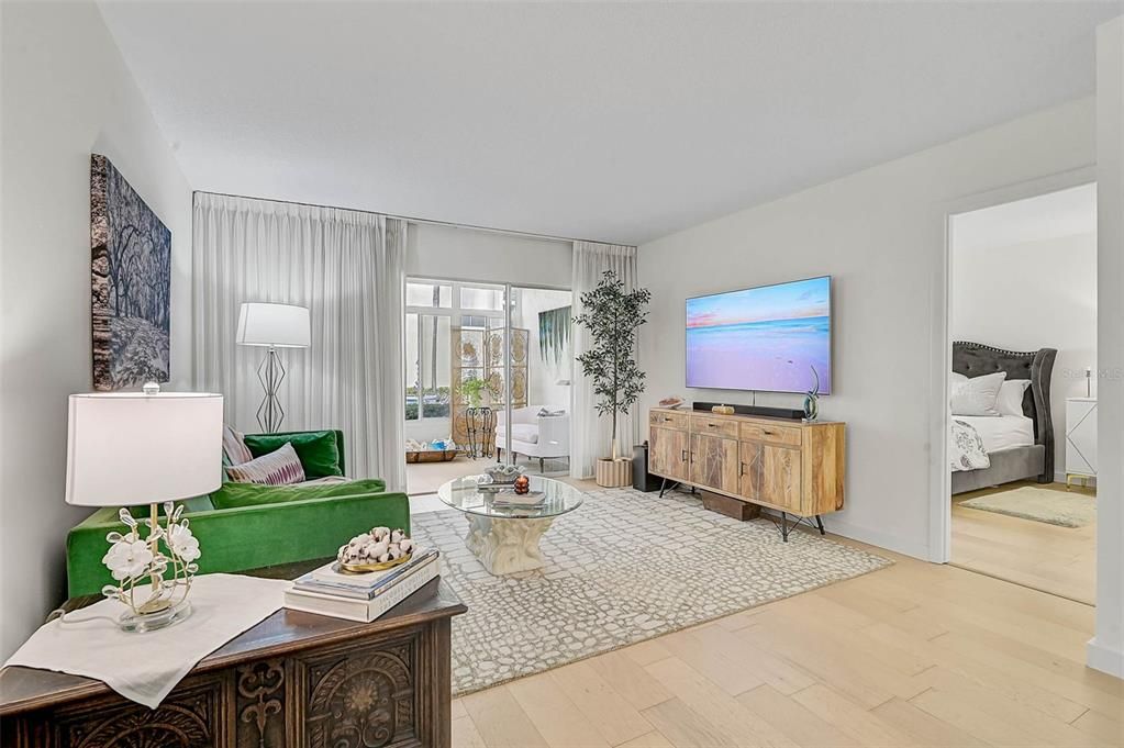 For Sale: $435,000 (2 beds, 2 baths, 1016 Square Feet)