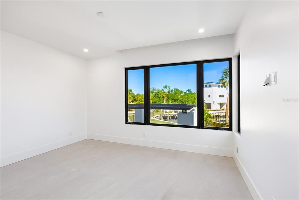 На продажу: $6,488,000 (4 спален, 4 ванн, 3554 Квадратных фут)