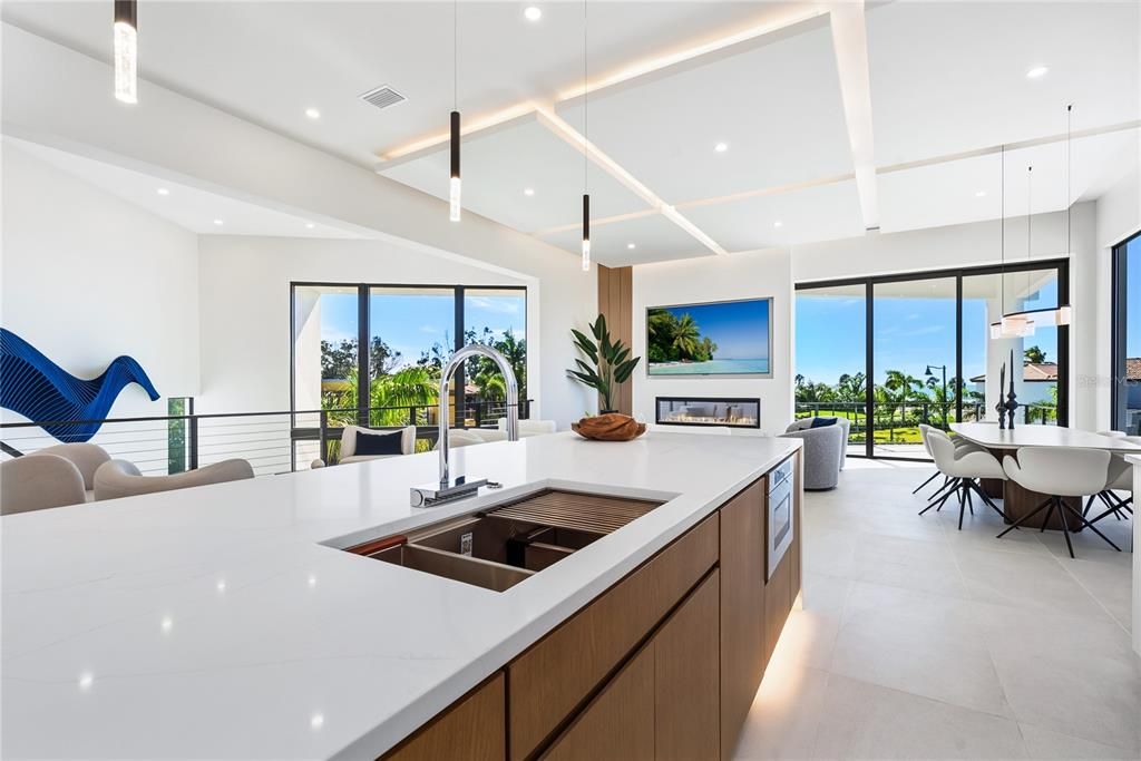 На продажу: $6,488,000 (4 спален, 4 ванн, 3554 Квадратных фут)