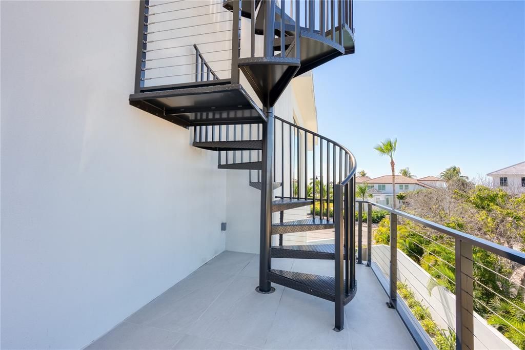 На продажу: $6,488,000 (4 спален, 4 ванн, 3554 Квадратных фут)