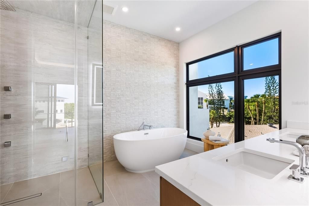 На продажу: $6,488,000 (4 спален, 4 ванн, 3554 Квадратных фут)