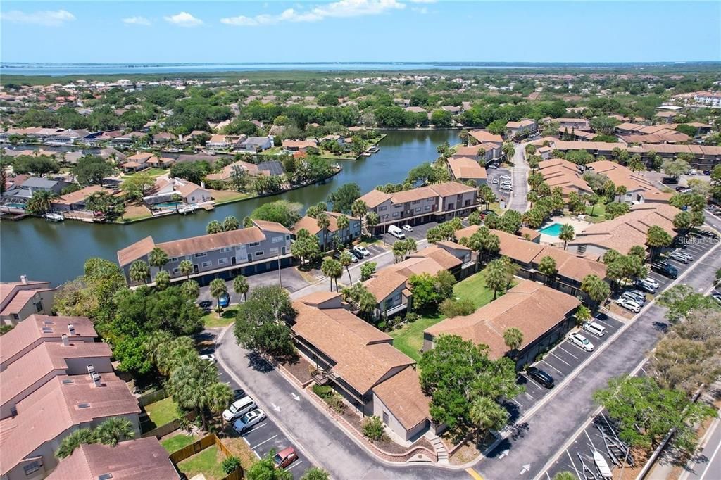 For Rent: $1,150 (1 beds, 1 baths, 678 Square Feet)