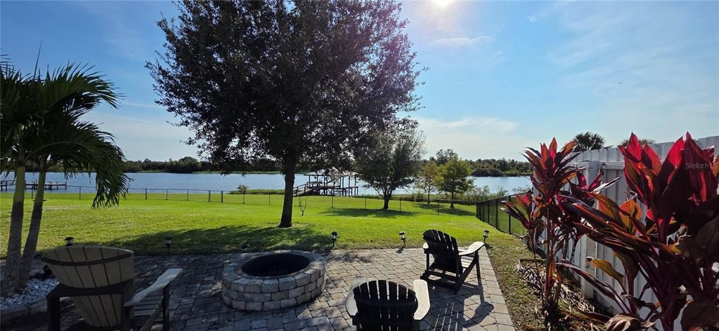 For Sale: $627,500 (3 beds, 2 baths, 1792 Square Feet)