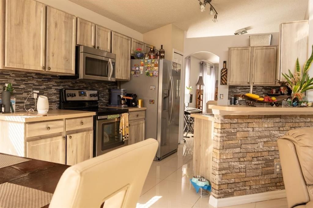 待售: $445,900 (3 贝兹, 2 浴室, 1867 平方英尺)