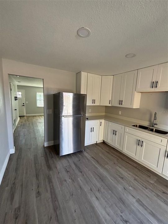 For Sale: $380,000 (6 beds, 0 baths, 2496 Square Feet)