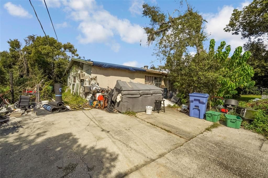 En Venta: $215,000 (4 camas, 2 baños, 1540 Pies cuadrados)