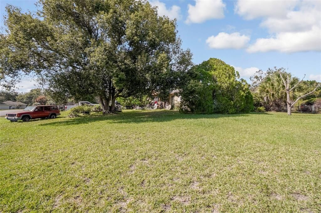 En Venta: $215,000 (4 camas, 2 baños, 1540 Pies cuadrados)