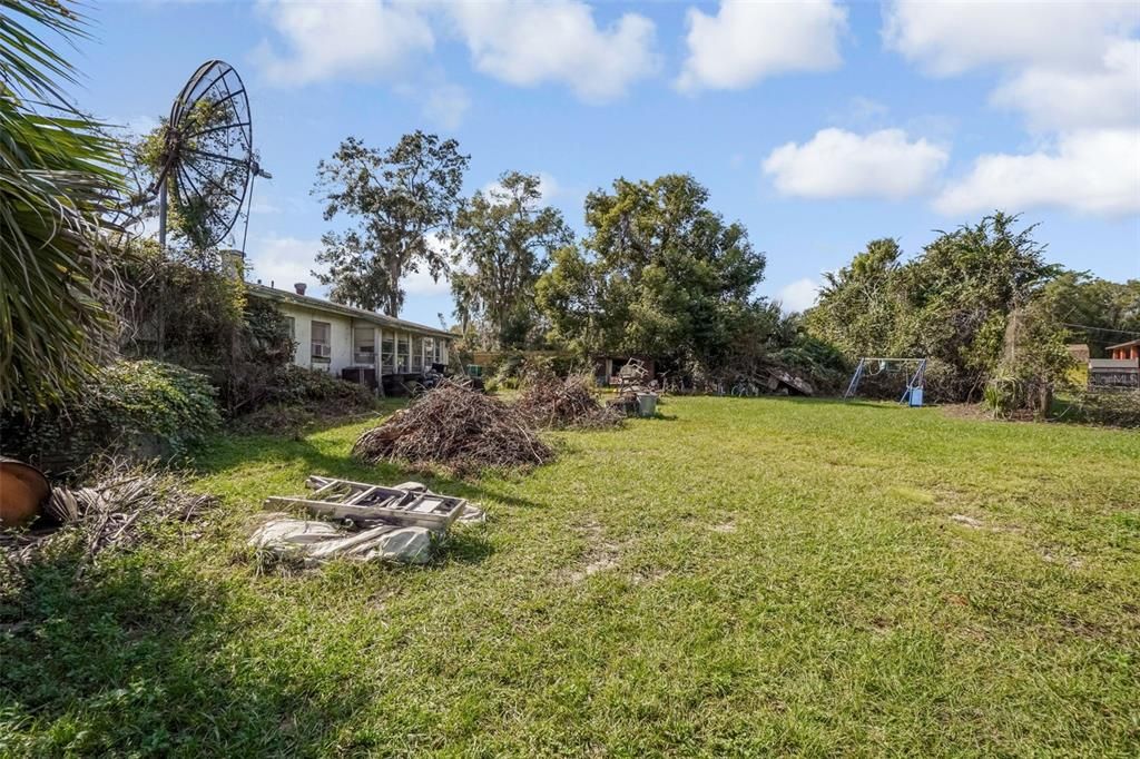 En Venta: $215,000 (4 camas, 2 baños, 1540 Pies cuadrados)