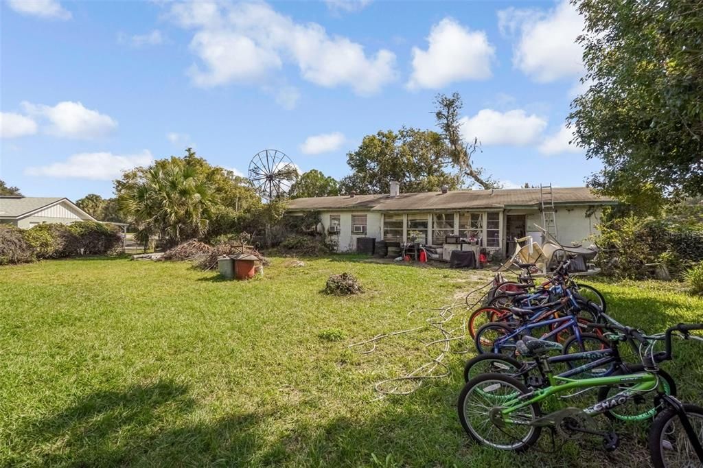 En Venta: $215,000 (4 camas, 2 baños, 1540 Pies cuadrados)