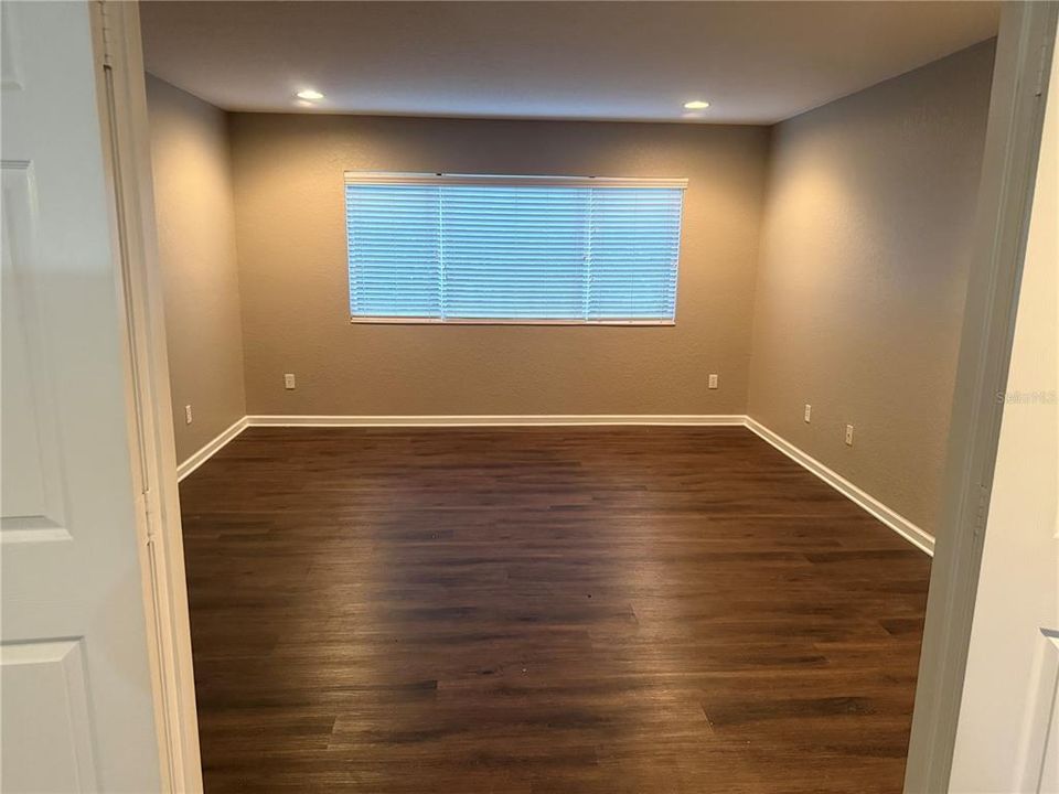 En Renta: $3,150 (5 camas, 3 baños, 2712 Pies cuadrados)