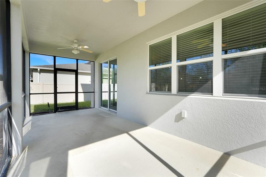 На продажу: $800,000 (5 спален, 4 ванн, 3598 Квадратных фут)