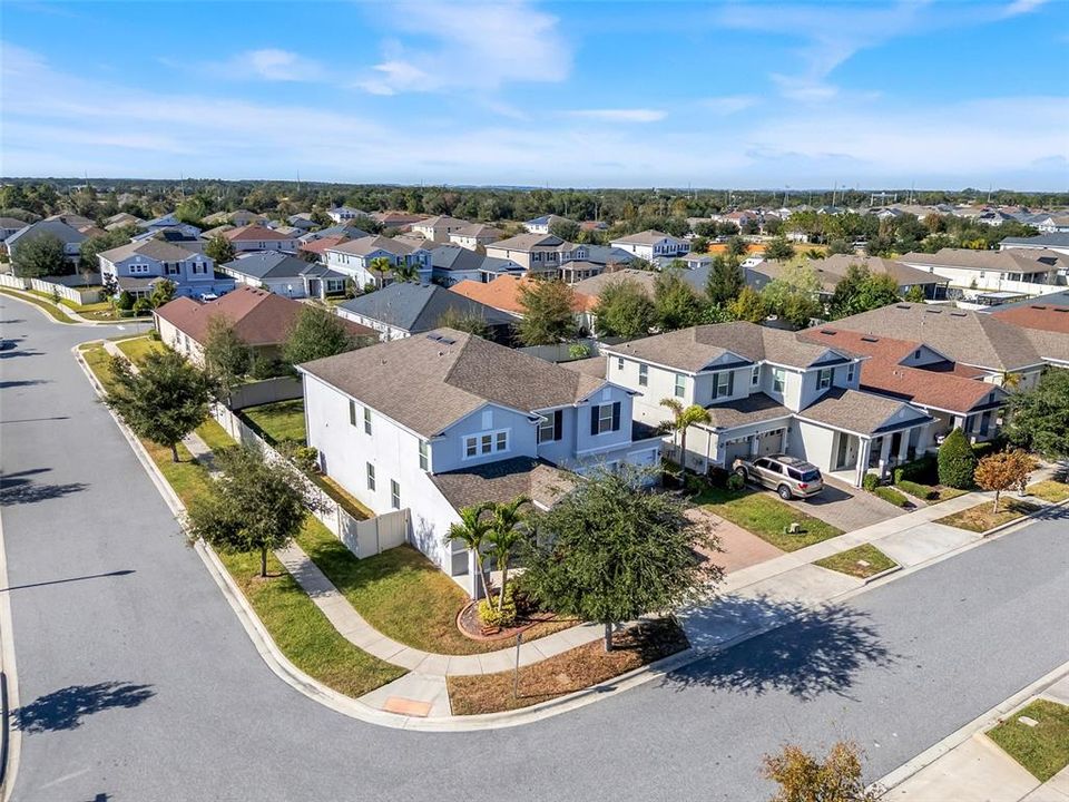 На продажу: $800,000 (5 спален, 4 ванн, 3598 Квадратных фут)