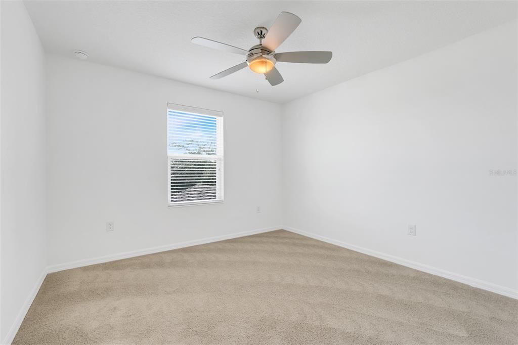 На продажу: $800,000 (5 спален, 4 ванн, 3598 Квадратных фут)