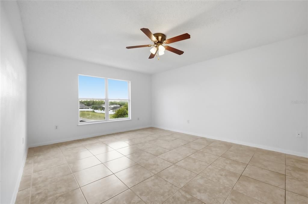 На продажу: $409,900 (5 спален, 2 ванн, 2860 Квадратных фут)