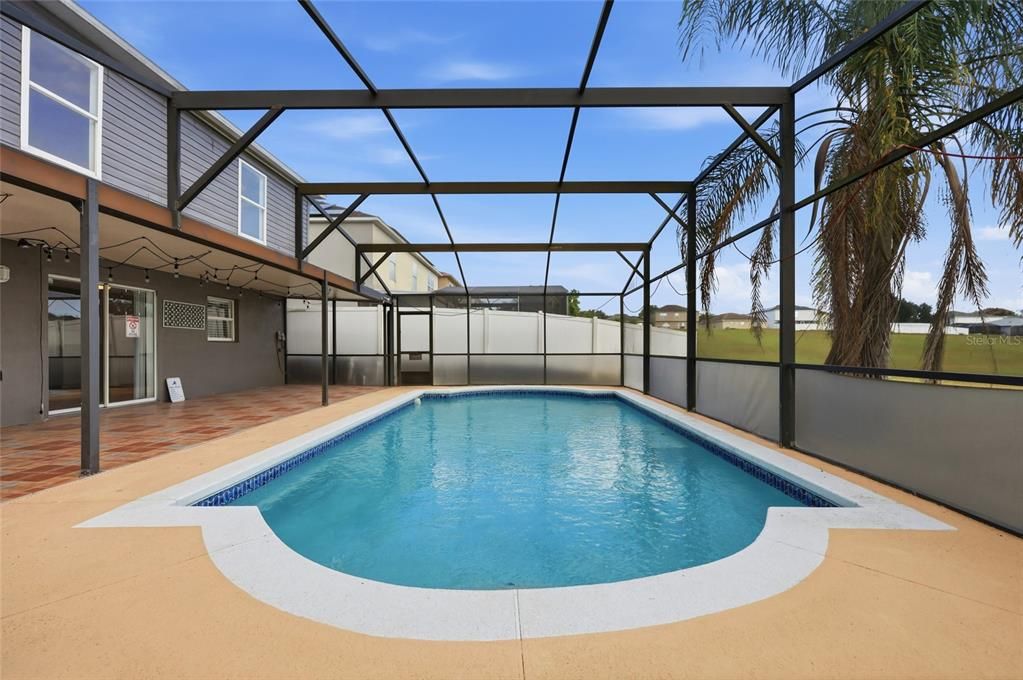 На продажу: $409,900 (5 спален, 2 ванн, 2860 Квадратных фут)