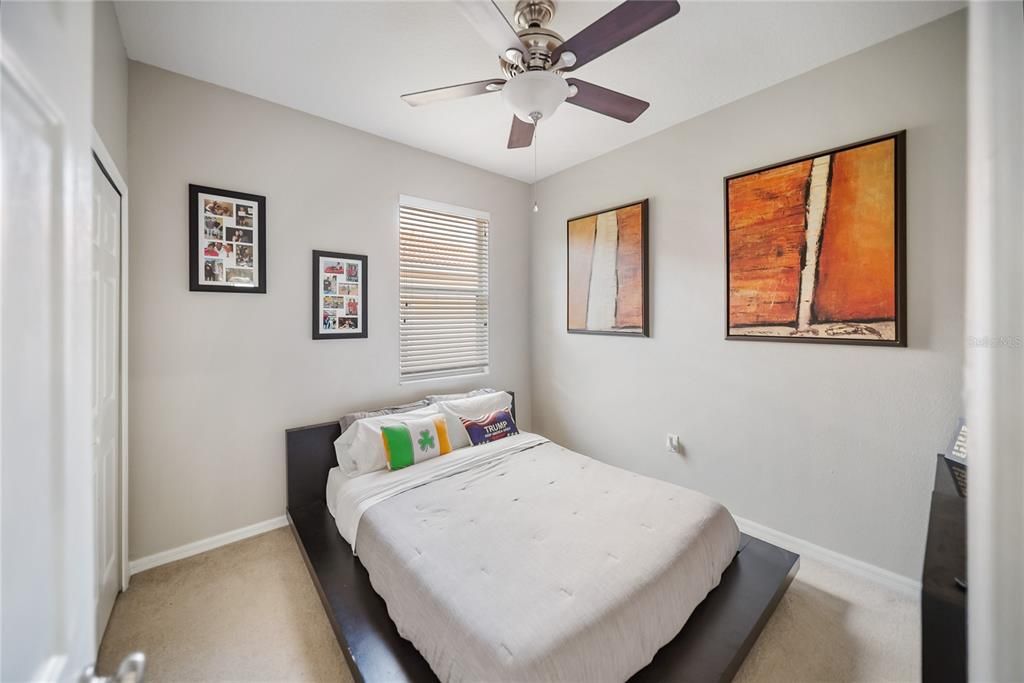 For Rent: $2,000 (3 beds, 2 baths, 1417 Square Feet)