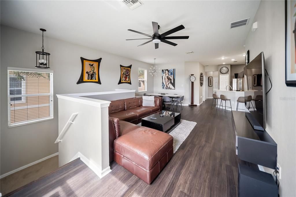 For Rent: $2,000 (3 beds, 2 baths, 1417 Square Feet)