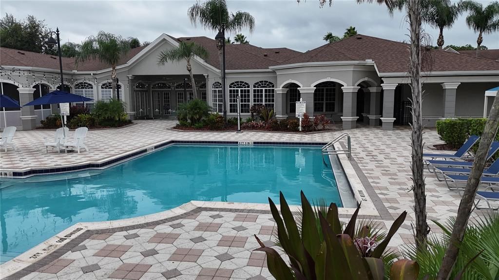 For Sale: $190,000 (2 beds, 2 baths, 1212 Square Feet)