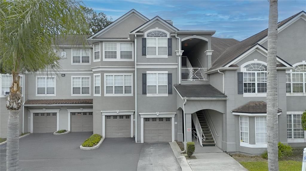 For Sale: $190,000 (2 beds, 2 baths, 1212 Square Feet)