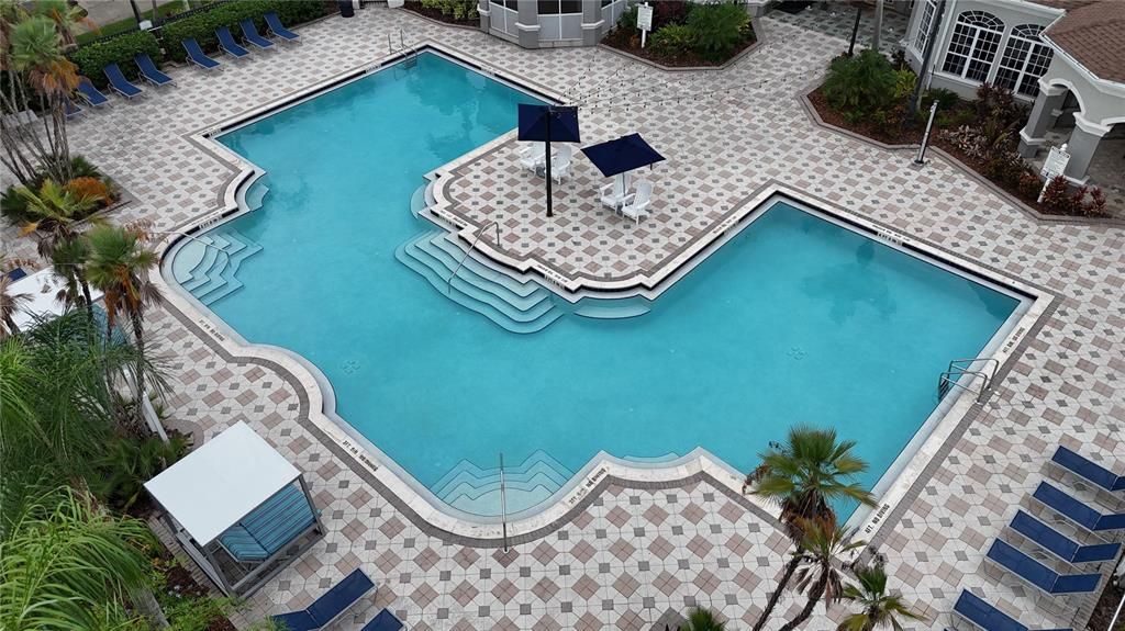 For Sale: $190,000 (2 beds, 2 baths, 1212 Square Feet)