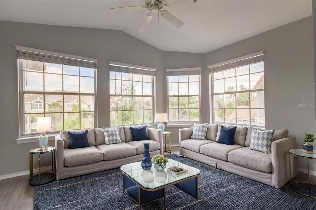 For Sale: $190,000 (2 beds, 2 baths, 1212 Square Feet)