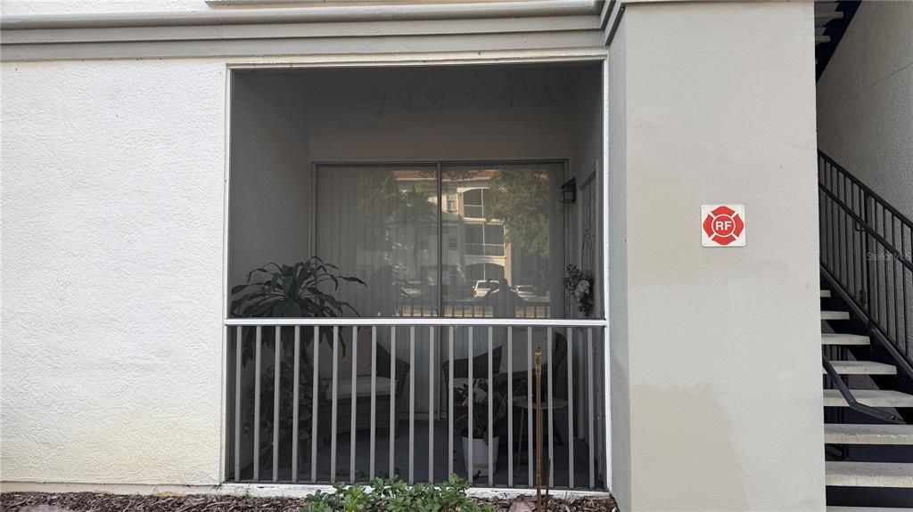 For Rent: $1,300 (1 beds, 1 baths, 672 Square Feet)