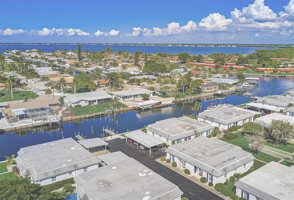 待售: $285,000 (2 贝兹, 2 浴室, 1134 平方英尺)