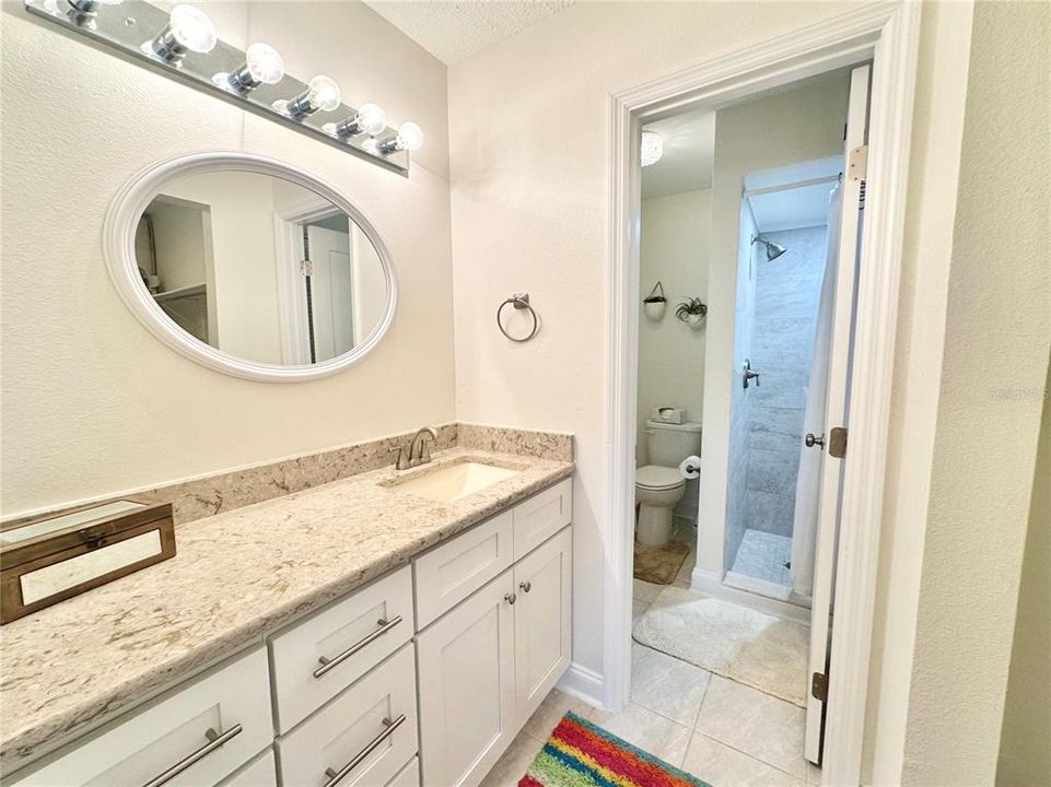 待售: $285,000 (2 贝兹, 2 浴室, 1134 平方英尺)