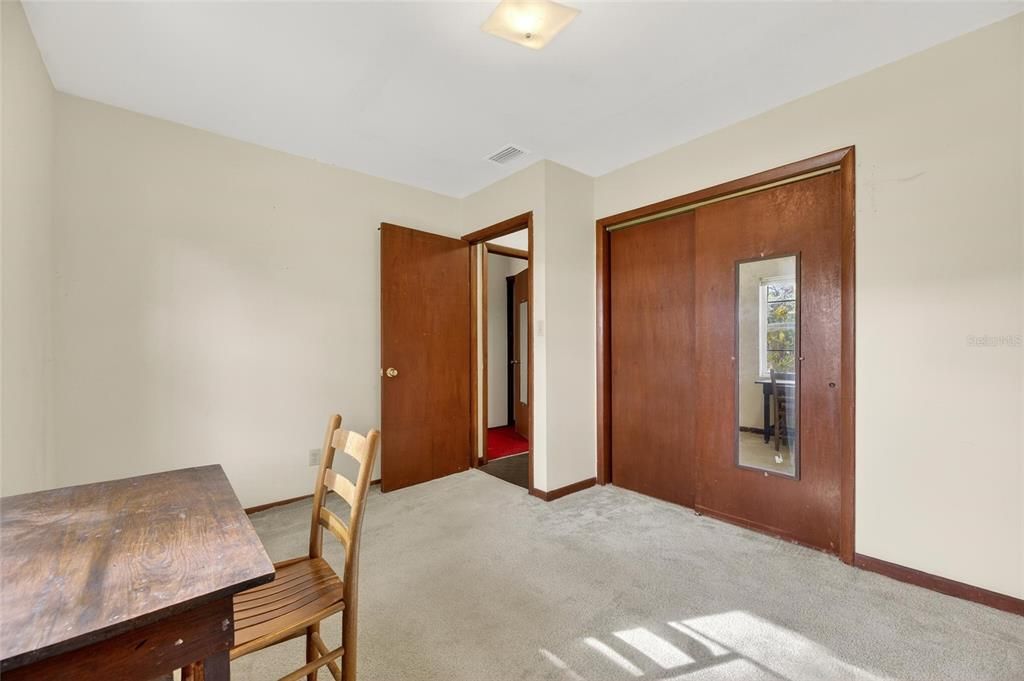 待售: $384,900 (3 贝兹, 2 浴室, 2044 平方英尺)