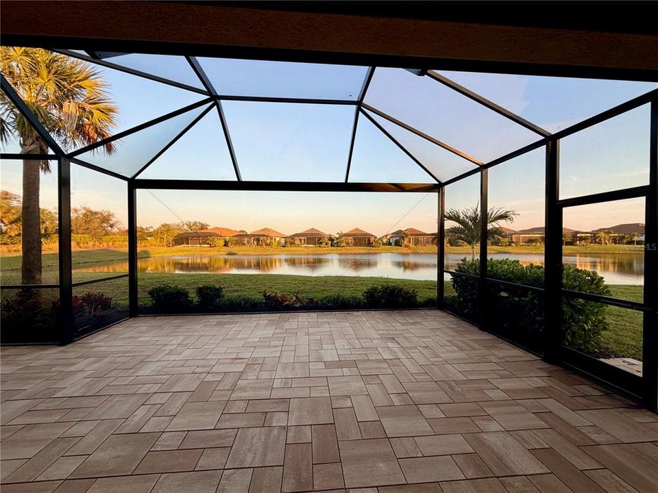 For Sale: $509,900 (2 beds, 2 baths, 1558 Square Feet)