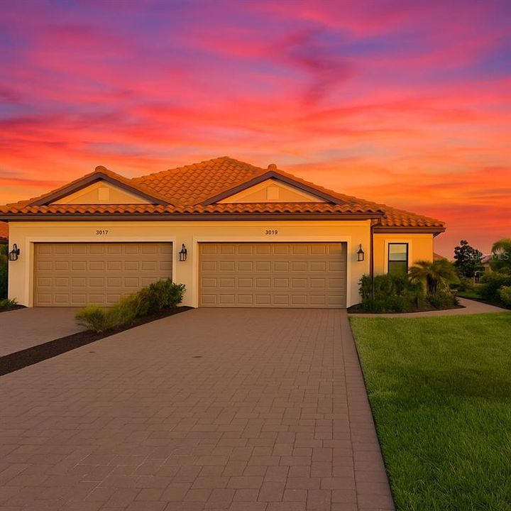 For Sale: $509,900 (2 beds, 2 baths, 1558 Square Feet)