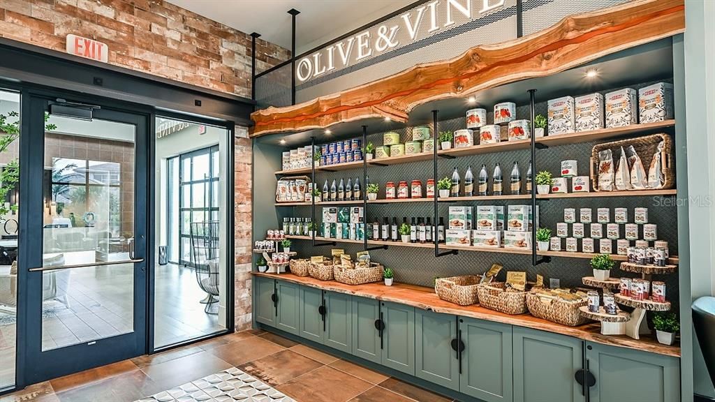 For Sale: $509,900 (2 beds, 2 baths, 1558 Square Feet)