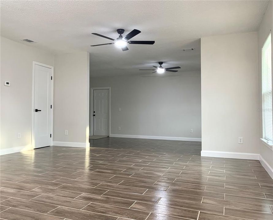 En Venta: $339,000 (3 camas, 1 baños, 1292 Pies cuadrados)