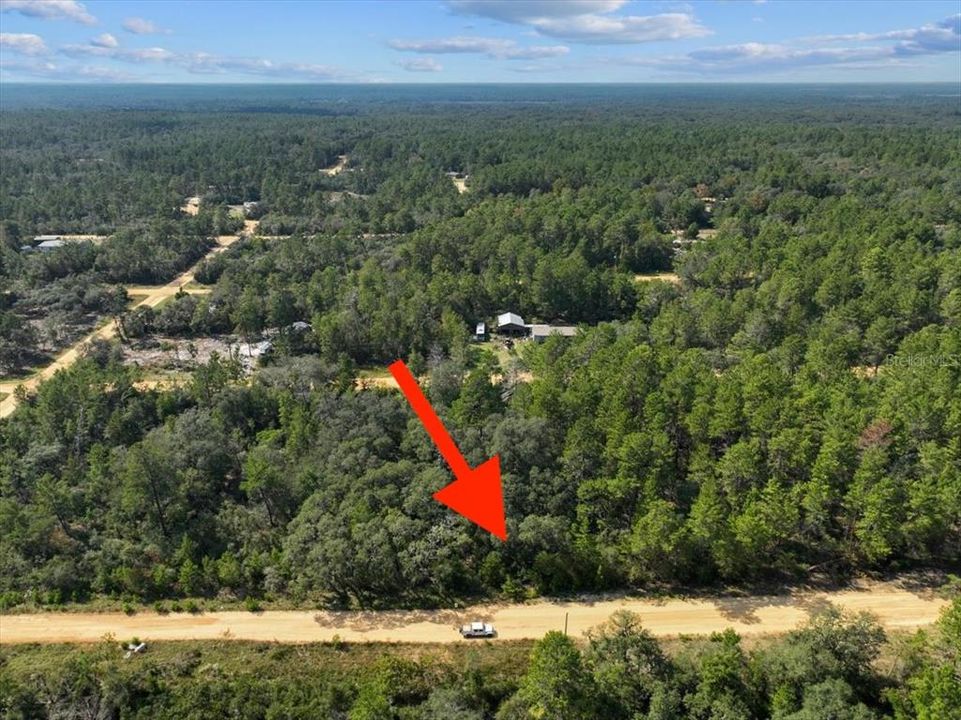 На продажу: $8,900 (0.22 acres)