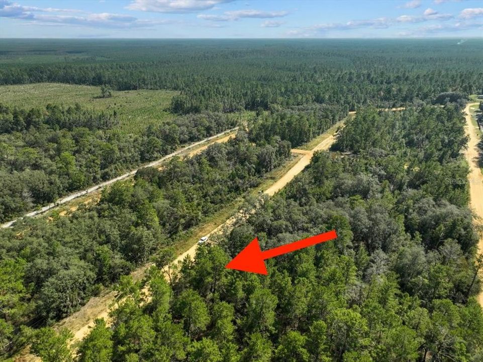 На продажу: $8,900 (0.22 acres)