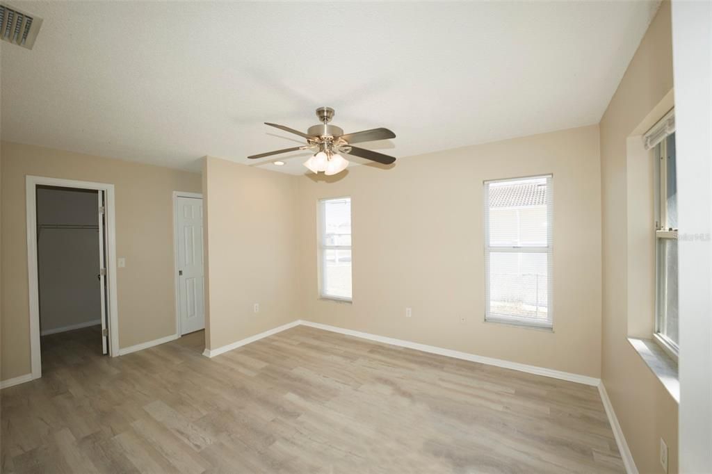 En Renta: $1,950 (2 camas, 2 baños, 1091 Pies cuadrados)