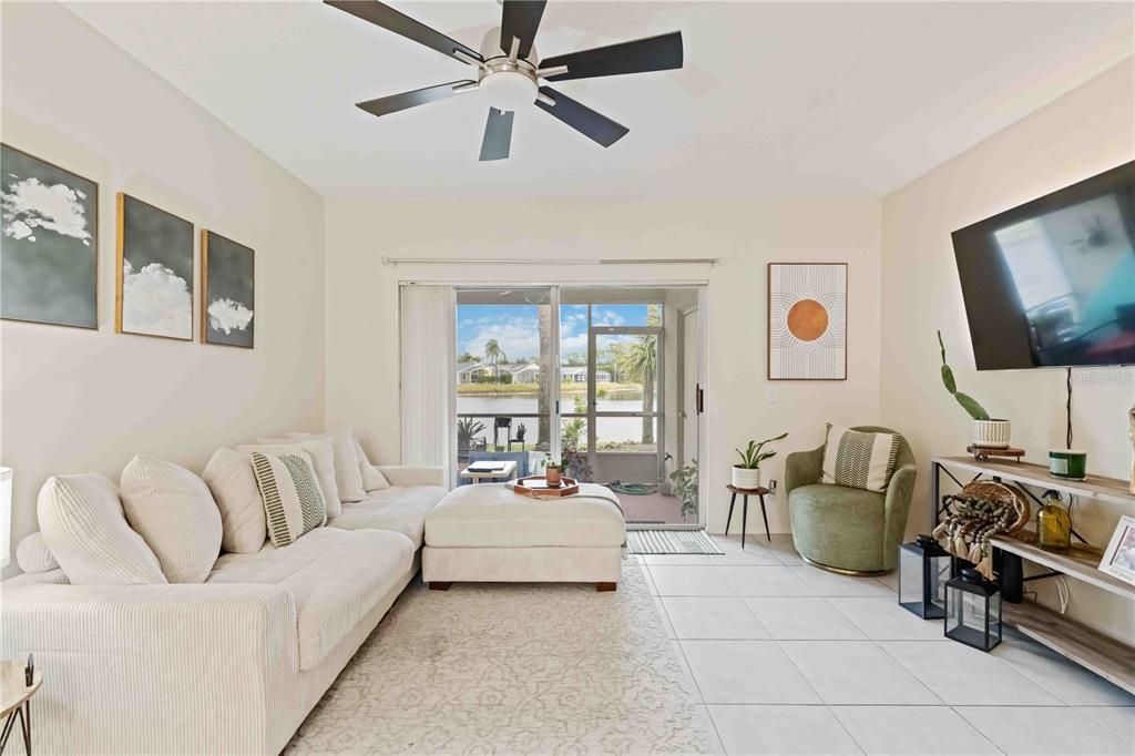 For Sale: $235,000 (2 beds, 2 baths, 1080 Square Feet)