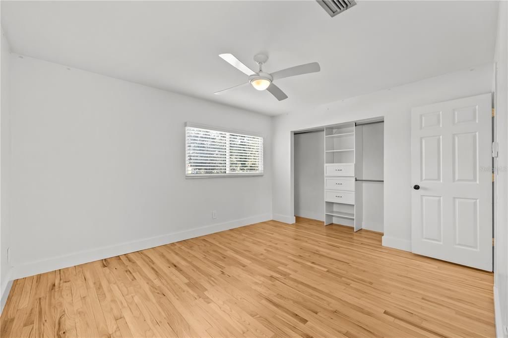 待售: $604,900 (4 贝兹, 2 浴室, 2248 平方英尺)