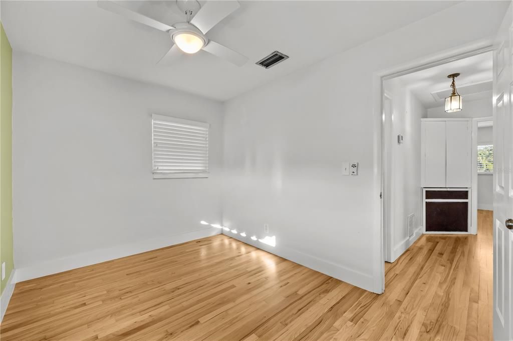 待售: $604,900 (4 贝兹, 2 浴室, 2248 平方英尺)