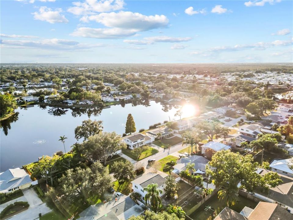 待售: $604,900 (4 贝兹, 2 浴室, 2248 平方英尺)