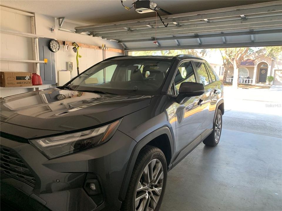 For Sale: $389,900 (3 beds, 2 baths, 1754 Square Feet)